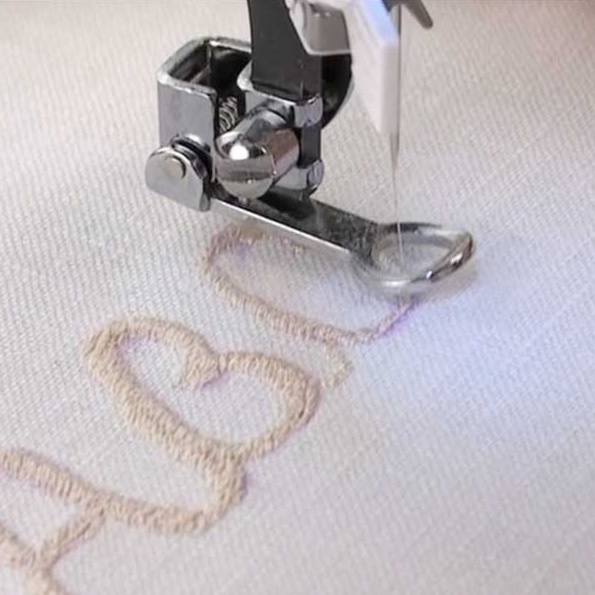 Embroidery/Darning Foot - 006016008